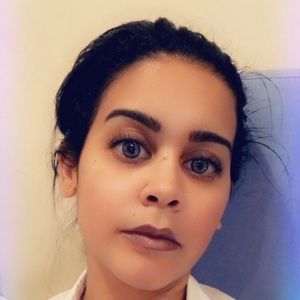 Meet your Posher, Alexandra